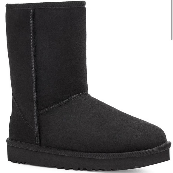 Ugg boot - classic short black size 8 - Picture 1 of 9